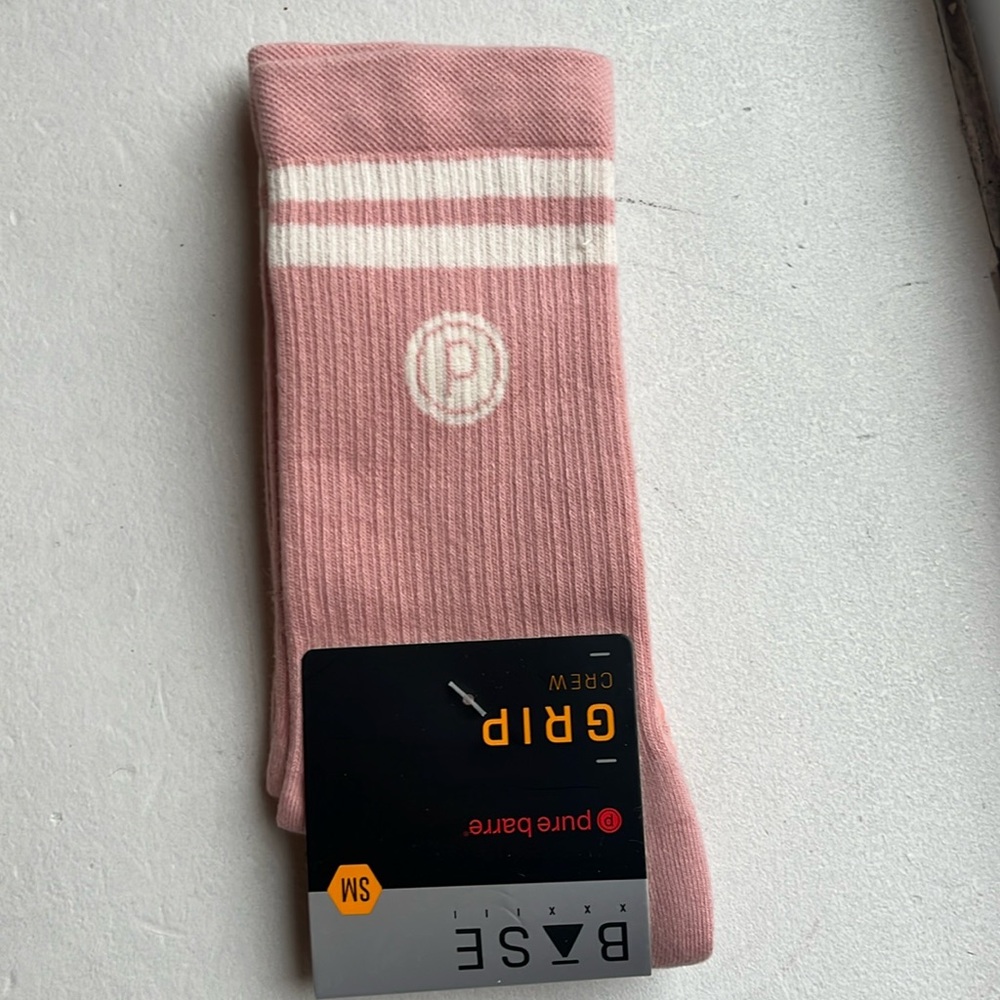 Base Sticky Socks - Pink Ivory